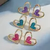 Pendientes de Botón con Diseño de Nicho Transfronterizo Europeo y Americano Estilo Metálico de Corazón Pendientes Simples Tridimensionales Sensación de Lujo Ligero Accesorios para Pendientes Mujer