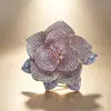 Broche de Rosa Pesado de Alta Gama Lujo Ligero con Incrustaciones de Corindón Rojo Zircón Corsage Versátil Accesorios de Ropa Personalizados