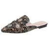 Estilo europeo nueva colección primavera/verano 2026: sandalias sexy estampadas, tachonadas con pedrería, adornadas con perlas, de punta, cerradas, con estampado de grafiti, de una sola tira