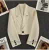 Blazer Negro Corto para Mujer, Nuevo Estilo Primavera y Otoño, Diseño Casual de Alta Gama, Estilo de Nicho para Mujeres Petites, Calidad de Exportación