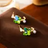 Pendientes de Mariposa Bosque de Cristal Fresco de Verano para Mujer, Pendientes Versátiles de Estilo de Lujo Ligero a la Moda, Pendientes Dulces de Nicho con Temperamento