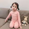 Roupa de Casa Infantil Roupas e Calças de Outono Infantis Meninos e Meninas Roupa de Casa para Bebê Malha Térmica de Algodão Pijamas Roupa de Casa Engrossada