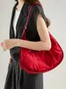 2026 Nova Bolsa de Mão Lisa para Mulheres Versátil para o Trabalho Moda de Nicho Decoração com Cinto de Couro Bolsa de Ombro Único para Sobraco Sensação de Alto Padrão