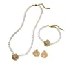 Collar de Camelia y Perla con Circonita Exquisito de Alta Gama Versátil Estilo Francés Cadena para Clavícula de Lujo Ligero Nicho para Mujeres