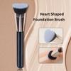 Brocha para base de maquillaje BB Cream con forma de corazón y cerdas suaves, sin polvos, sin marcas, herramienta de maquillaje para principiantes. Disponible.
