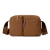2026 Nova Bolsa Transversal de Ombro Único em Tecido de Nylon Impermeável para Mulheres, Bolsa Quadrada Pequena Versátil Casual com Múltiplos Bolsos para Viagens ao Ar Livre, Masculina