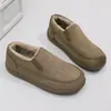 Zapatos de Algodón con Felpa de Invierno para Hombre del Noreste Botas de Trabajo Engrosadas Botas de Nieve para Exteriores Zapatos de Algodón para Protección contra el Frío en Casa Venta al por Mayor Zapatos de Abrigo