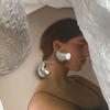 Pendientes de aguja de plata 925 de estilo japonés y coreano, sencillos, elegantes y modernos, pequeños, dorados, estilo barroco retro de verano para mujer, elegantes joyas para las orejas.