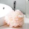 Esfera de malla colgante para baño de color degradado, más grande y gruesa, para espuma abundante, adecuada para uso doméstico, para bañar y frotar la espalda