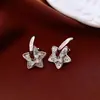 Brincos de Prata com Zircônia em Forma de Estrela Estilo Francês de Luxo Leve, Brincos Minimalistas Únicos e Versáteis com Senso de Design Diário para Mulheres
