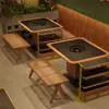 Mesa de hot pot estilo Sanchushan, mesa de barbacoa, mesa y sillas para hot pot y barbacoa con piedra de fuego sin humo, asientos tipo cabina hechos a medida para restaurantes comerciales