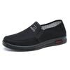 Sapatos de Pano Old Beijing Masculinos para Meia-idade e Idosos Sapatos de Pai Solado Macio Confortáveis Slip-on Casuais Flats Sapatos de Negócios Versáteis para Homens