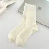 Calcetines Blancos Finos de Verano para Mujer hasta Media Pantorrilla 2025 Nuevo Estilo Ballet Malla Transpirable Calcetines Caídos para Combinar con Mocasines