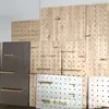 Estante de Almacenamiento con Tablero Perforado de Madera Maciza, Estante de Exhibición Divisor Decorativo de Pared para Entrada, Estante Decorativo con Tablero Perforado para Centro Comercial, Montado en Pared