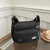 2025 Nueva Bolsa de Nylon Repelente al Agua para Hombre Bolso de Hombre Casual de Negocios Horizontal Hombro Cruzada Mochila Bolso de Hombre