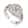 Anillo de Zirconia de Dos Tonos de Lujo Ligero de Moda Europea y Americana para Mujer Venta Caliente Transfronteriza Diseño de Nicho Temperamento Versátil Sensación de Alta Gama Anillo para el Dedo