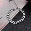 Estilo Cool Europeo y Americano Nuevo Acero de Titanio Sin Decoloración Hip-Hop Simple Elegante Pulsera de Cadena Cubana con Hebilla para Pareja Hombres y Mujeres