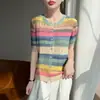 Camiseta de cuello redondo a rayas arcoíris de Lyocell con una sensación fresca, transpirable y texturizada, versátil y elegante para ir al trabajo, prenda exterior para mujer