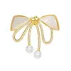Broche com Acabamento de Luxo, Estilo Nicho e Simples, Alfinete de Roupa, Acessório de Pérola para Terno, Broche