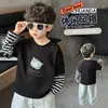 Blusa Infantil Listrada Desenho Animado Estilo Coreano Primavera Nova Para Bebês Falso Duas Peças Camiseta Básica com Estampa de Letras Para Meninas Tendência