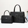 Bolso de Mano con Patrón de Cocodrilo Nuevo Estilo 2025 Simple y Elegante Bolso Cruzado de Hombro Único Estilo Europeo y Americano Bolso de Moda Estilo Coreano Bolso para Suegra