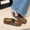 Zapatos de vestir individuales 2026, estilo retro francés, punta cuadrada, Mary Janes poco profundos para mujer, verdes, nuevos zapatos planos estilo ballet con tiras cruzadas