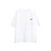 Yidao Vintage 2026 Verão Nova Tendência Estilo Americano Design de Estampa de Slogan Pintado à Mão Camiseta Casual Unissex de Manga Curta com Caimento Solto