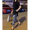 9251 Da Ai Mei Yi Yuan 2026 Verão Nova Moda Estilo Coreano Preto Manga Curta Slim Fit Calça Floral Efeito Emagrecedor