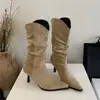 Botas de Moda Europeias e Americanas Novas para 2026, Bico Fino, Cano Médio, para Mulheres, Botas de Moda Sexy de Salto Alto, Botas Femininas Emagrecedoras