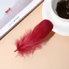 Atacado de fábrica DIY cor pena alta qualidade pena de ganso joia flutuante pena bola ondulada material de enchimento de pena