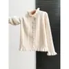 Suave cárdigan de punto trenzado estilo francés para mujer, nuevo modelo 2026, con bordes festoneados, adecuado para usar en capas como suéter o como top corto