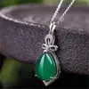 Colgante de flor de trébol incrustado de diamantes colgante de jaspe cálido, suave, aceitoso y lleno colgante de jade verde transparente como el hielo