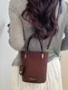 Bolsa transversal de moda coreana muito estilosa, nova bolsa de mão para o início do outono de 2026, bolsa tipo balde da moda, bolsa de ombro única e moderna