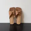 Primer Encuentro Jifa Sandalias de Chancla de Verano para Mujer con Punta Cuadrada Abierta, Sandalias de Exterior, Tacón de Cuña Elegante Versátil, Zapatos para Mujer