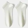Calcetines cortos de malla ultradelgados de verano para mujer, calcetines de aire acondicionado antibacterianos y resistentes al olor, calcetines de color liso clásicos, industria de calcetines Zhuji