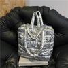 Jaqueta acolchoada de algodão Bolsa feminina Grande capacidade 2024 Nova chegada Bolsa de ombro casual para trabalho e viagem Bolsa tote para outono e inverno