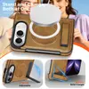 Adecuado para iPhone Duo, esta funda de teléfono de carga inalámbrica magnética presenta un diseño de tapa abatible, una estética simple y elegante, y proporciona una carcasa protectora de cuero.