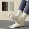 Calcetines de Yoga para Mujer, Calcetines Deportivos Antideslizantes Profesionales de Cinco Dedos, Calcetines para Piso de Pilates en Interiores, Fitness, Entrenamiento, Calcetines Largos de Dedos Separados