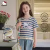 Camiseta de Verão Manga Curta para Meninas 2026 Novo Estilo Retrô Listrada Desenho Animado Barra com Franjas Camiseta