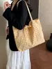 Bolsa de lona xadrez vermelha da Coreia do Sul 2025 nova bolsa de ombro refrescante bolsa para o dia a dia bolsa tote de viagem de grande capacidade