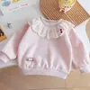 Moletom Fofo com Gola de Renda para Meninas - Coleção Primavera/Outono 2026 - Novo Top Estiloso de Gato Cartoon para Bebês