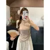 Verão 2026 Novo Estilo Tamanho Plus Feminino Estilo Chinês Tradicional Vazado Bordado Manga Curta Slim Fit Jovem Blusa