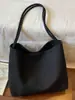 Otoño 2026 Nuevo Bolso Cubo Gran Capacidad Sensación Relajada Para Viajar con Estilo Bolso de Hombro Único Bolso para Mujer Debajo del Brazo
