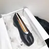 Versión de cuero~Zapatos de ballet retro de punta dividida plisados para mujer, tipo slip-on de corte bajo, versátiles de tacón medio, zapatos de un solo color