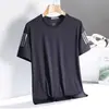 Camiseta de seda helada de verano para hombre, cuello redondo, secado rápido, manga corta, fina, transpirable, top de media manga, deportivo para hombre, moderno, corte holgado