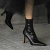 Celebridade da Internet Botas Slim Bico Fino Salto Alto Botas Curtas Femininas 2025 Outono e Inverno Botas Solteiras Ins Sexy Salto Grosso Botas Elásticas