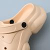 Sapatos de sola grossa de nuvem clássica, sandálias de praia femininas fofas e doces, atacado transfronteiriço feminino