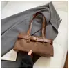 Bolso de Axila Retro de Gamuza de Gama Alta 2025 Otoño e Invierno Nueva Moda Versátil Simple para Viajar al Trabajo Bolso de Hombro
