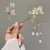 Grampo de Cabelo de Madeira de Alta Qualidade com Franjas e Design Floral, Acessório de Cabelo Estilo Chinês Tradicional para Mulheres, Novo Modelo 2026, Novo Grampo de Cabelo Estilo Chinês