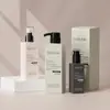 Botellas dispensadoras de loción hechas a medida de fábrica, Botellas pulverizadoras de rocío puro de alta gama, Botellas cuadradas para esencia cosmética, Botellas de champú